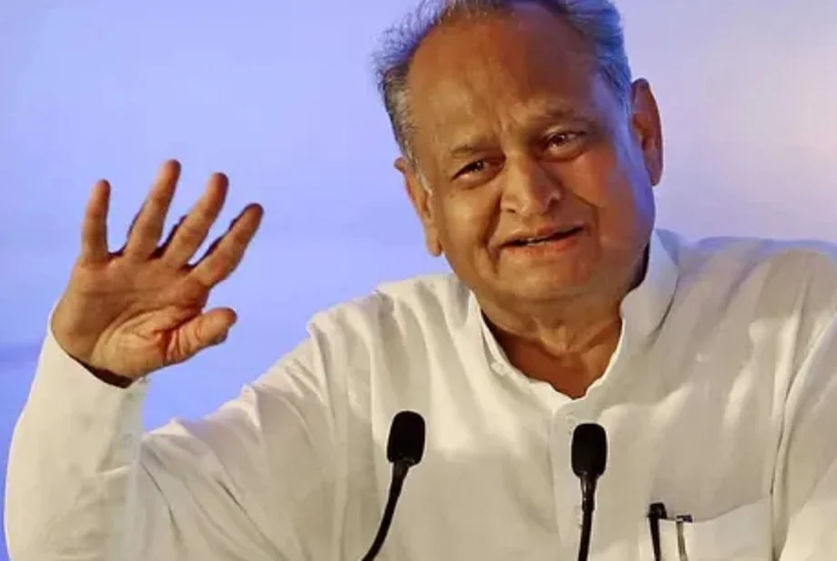 भाजपा सरकार के कार्यकाल में किसानों को परेशान करने में कोई कसर नहीं रखी जा रही है: Ashok Gehlot