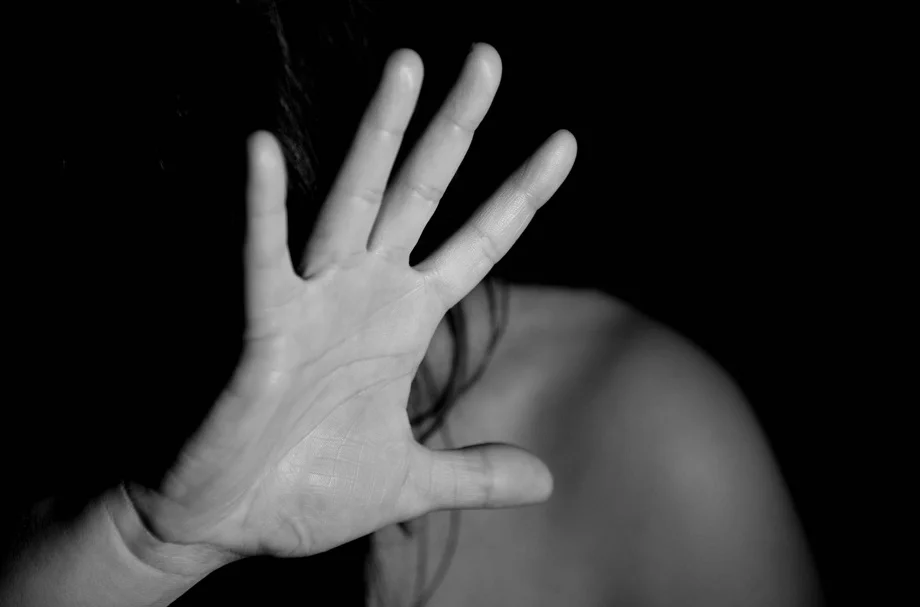 Bihar:  आधी रात को महिला के घर में घुस गए तीन युवक, फिर तीनों ने बारी-बारी से...