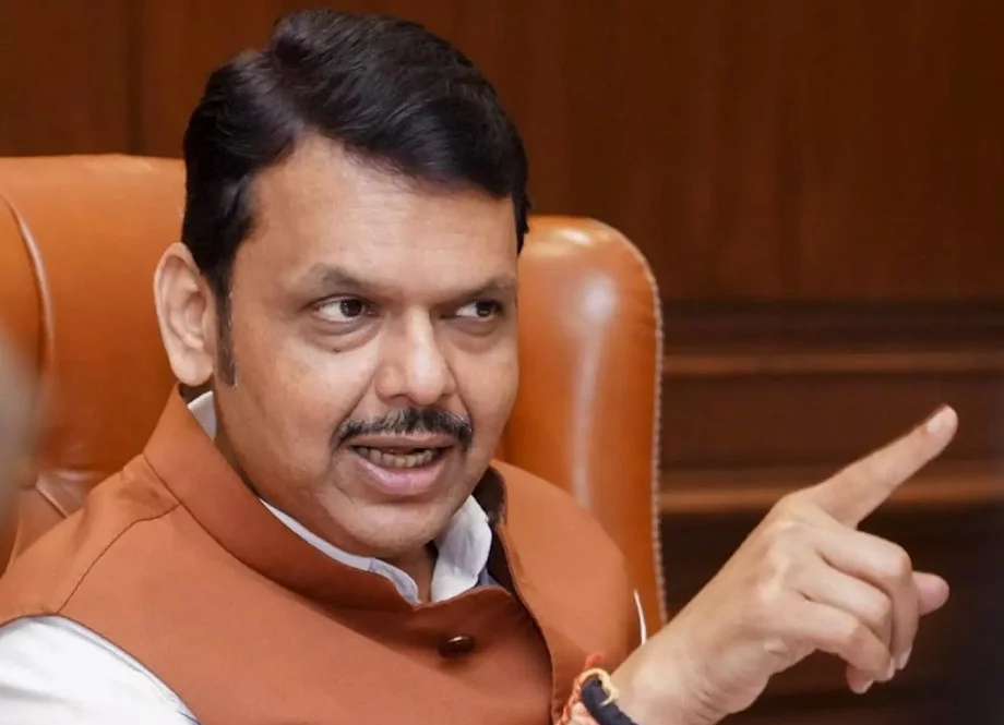 औरंगजेब की कब्र हटाने को लेकर आंदोलन से भडक़ी हिंसा को लेकर Devendra Fadnavis ने दिया है ये बड़ा बयान