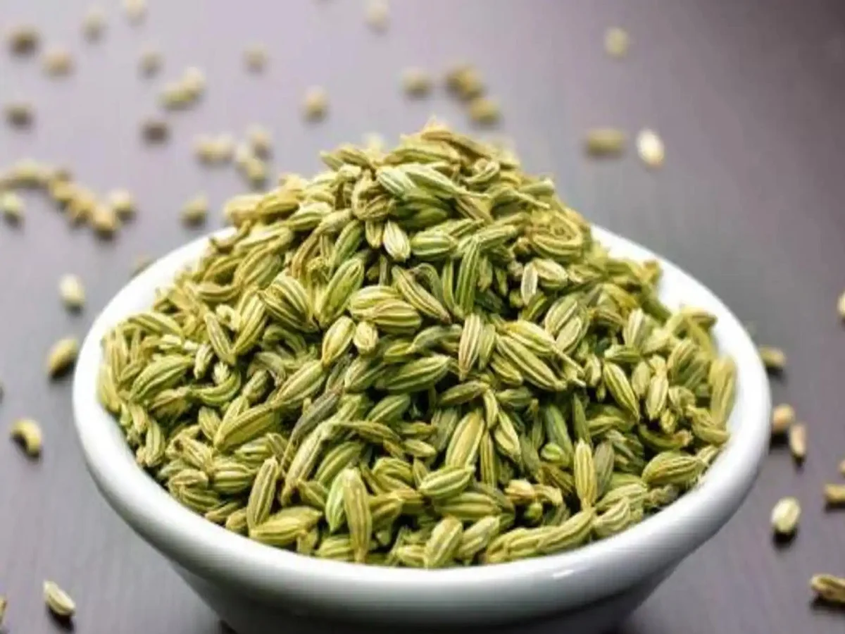 Health Tips: सेहत के लिए कई प्रकार से लाभकारी होती है सौंफ, इस प्रकार कर लें सेवन