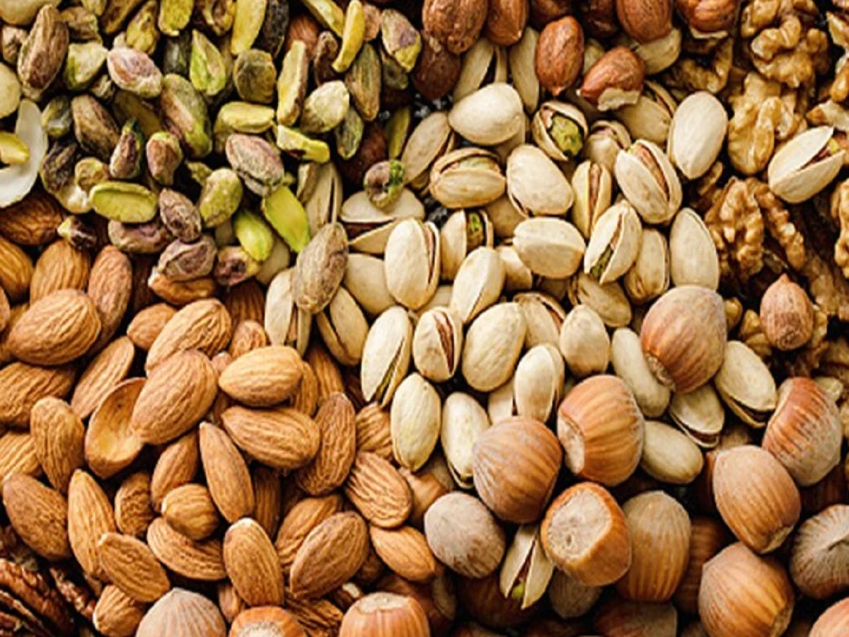 Health Tips: सेहत के लिए बहुत ही लाभकारी होते हैं ये दो सूखे मेवे, डाइट में कर लें शामिल