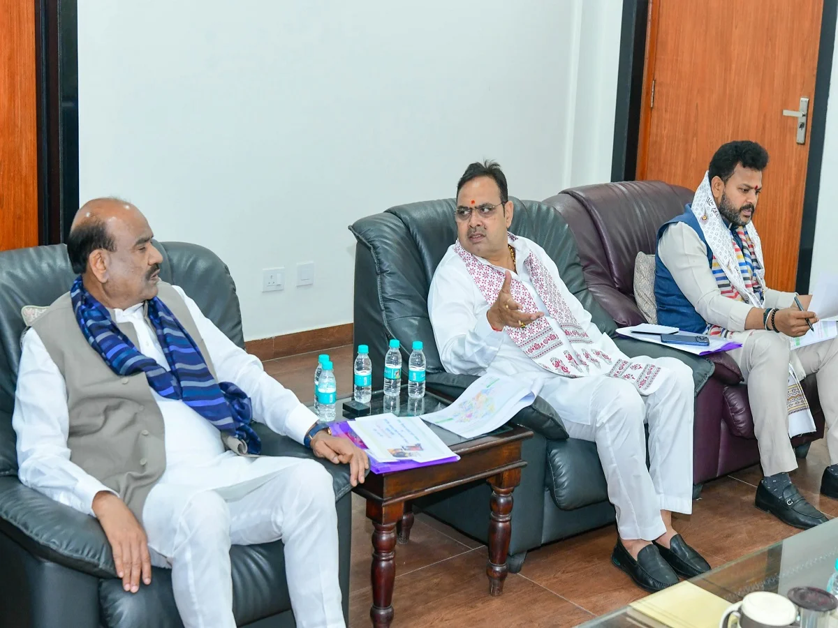 Rajasthan: सीएम भजनलाल ने केन्द्रीय मंत्री नायडू के साथ इन मुद्दों पर की चर्चा