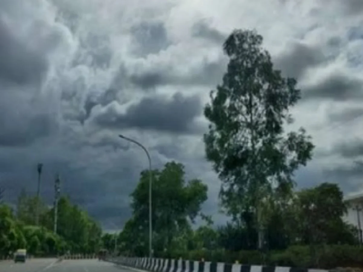 Rajasthan Weather Update: भीषण गर्मी के बीच सक्रिय हो रहा है नया पश्चिमी विक्षोभ, बारिश और ओले गिरने का है अलर्ट