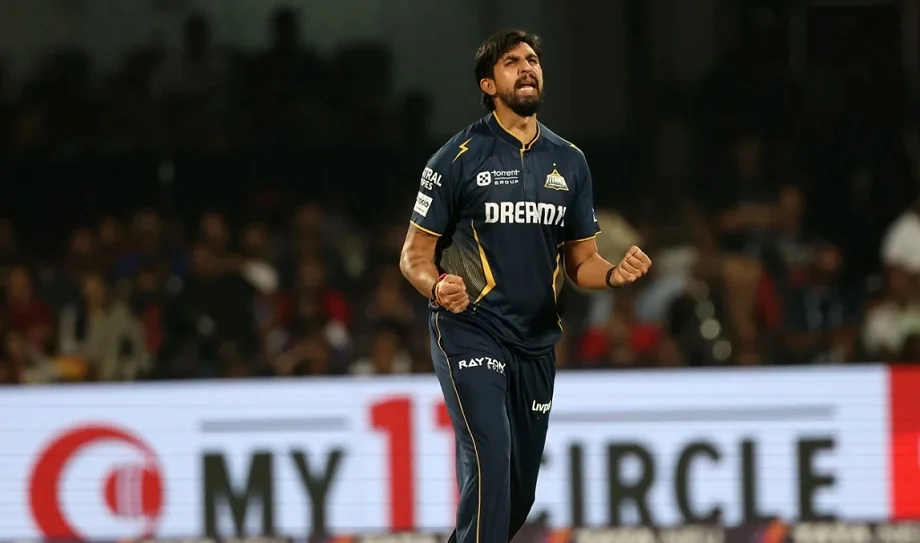 IPL 2025: बीसीसीआई ने ईशांत शर्मा को दिया बड़ा झटका, खराब प्रदर्शन के बाद लगा दिया है ये जुर्माना