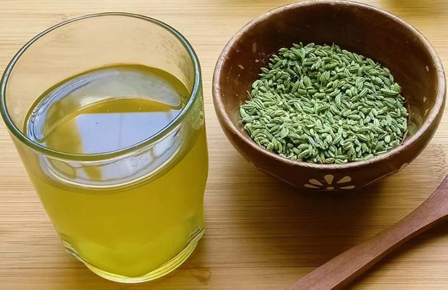 Health Tips: गर्मी के मौसम में सेहत के लिए बहुत ही लाभकारी होता है सौंफ का पानी, मिलते हैं ये लाभ