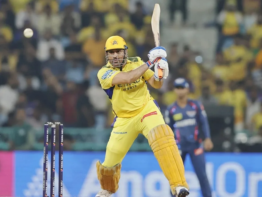 IPL 2025: धोनी ने आईपीएल में रच दिया है इतिहास, इस खिलाड़ी का तोड़ा रिकॉर्ड