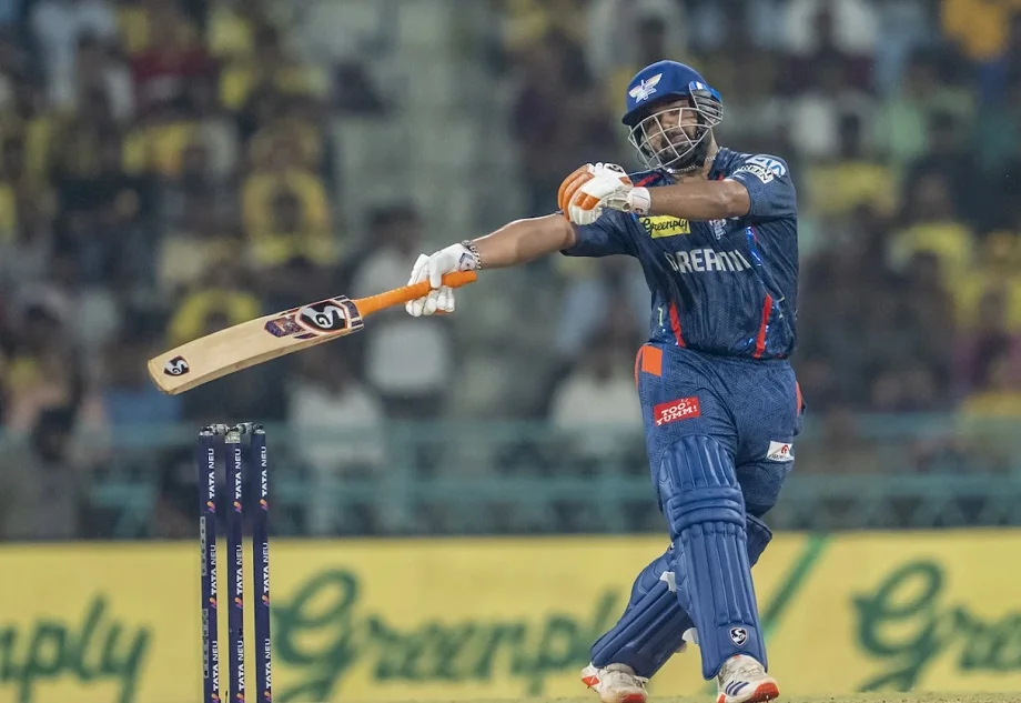 IPL 2025:  ऋषभ पंत ने तोड़ा दिनेश कार्तिक का रिकॉर्ड, इस लिस्ट में दूसरे स्थान पर किया कब्जा