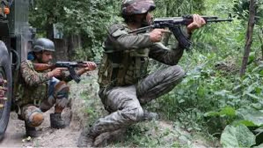Pahalgam Attack :  इंडियन आर्मी का 'जोश हाई' कुलगाम में हो रहे एनकाउंटर में TRF के टॉप कमांडर को घेरा... 