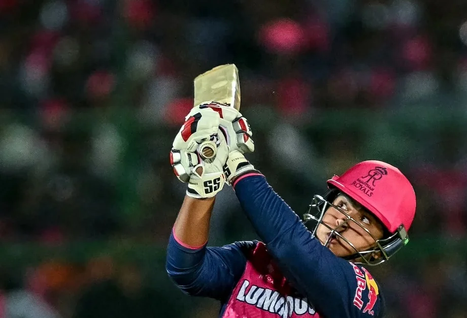 IPL 2025: 14 साल के वैभव सूर्यवंशी ने हिला दी रिकॉर्ड बुक, एक ही पारी में बना डाले कई कीर्तिमान