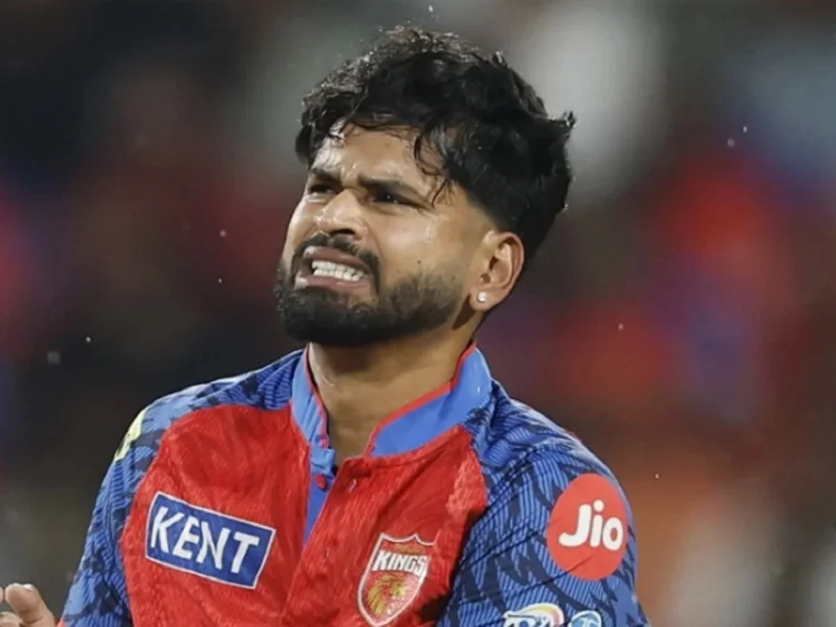IPL 19:  मैच में श्रेयस अय्यर से हो गई ये बड़ी गलती, अब बीसीसीआई ने लगा दिया है जुर्माना