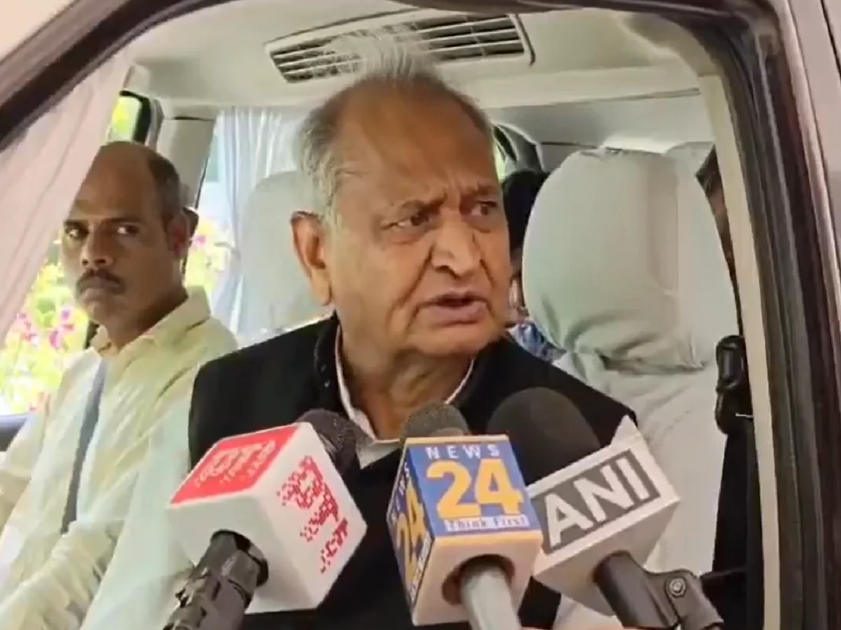 एसआई भर्ती मामले में अब Ashok Gehlot  ने दे दिया है ये बड़ा बयान, कहा- जिन्हें सजा देनी है, उन्हें …