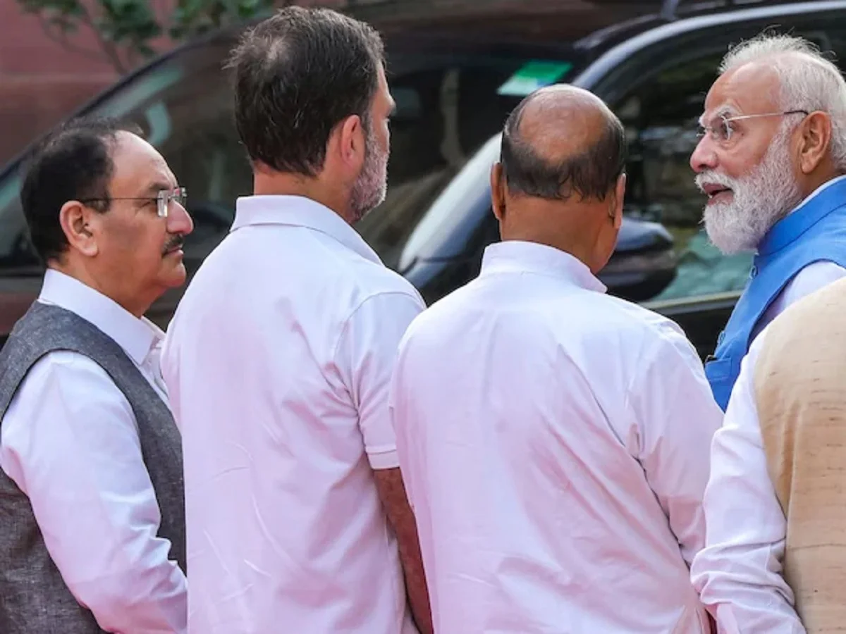 Viral Video: जब आमने-सामने आए राहुल गांधी और पीएम मोदी, खूब हुई दोनों के बीच…