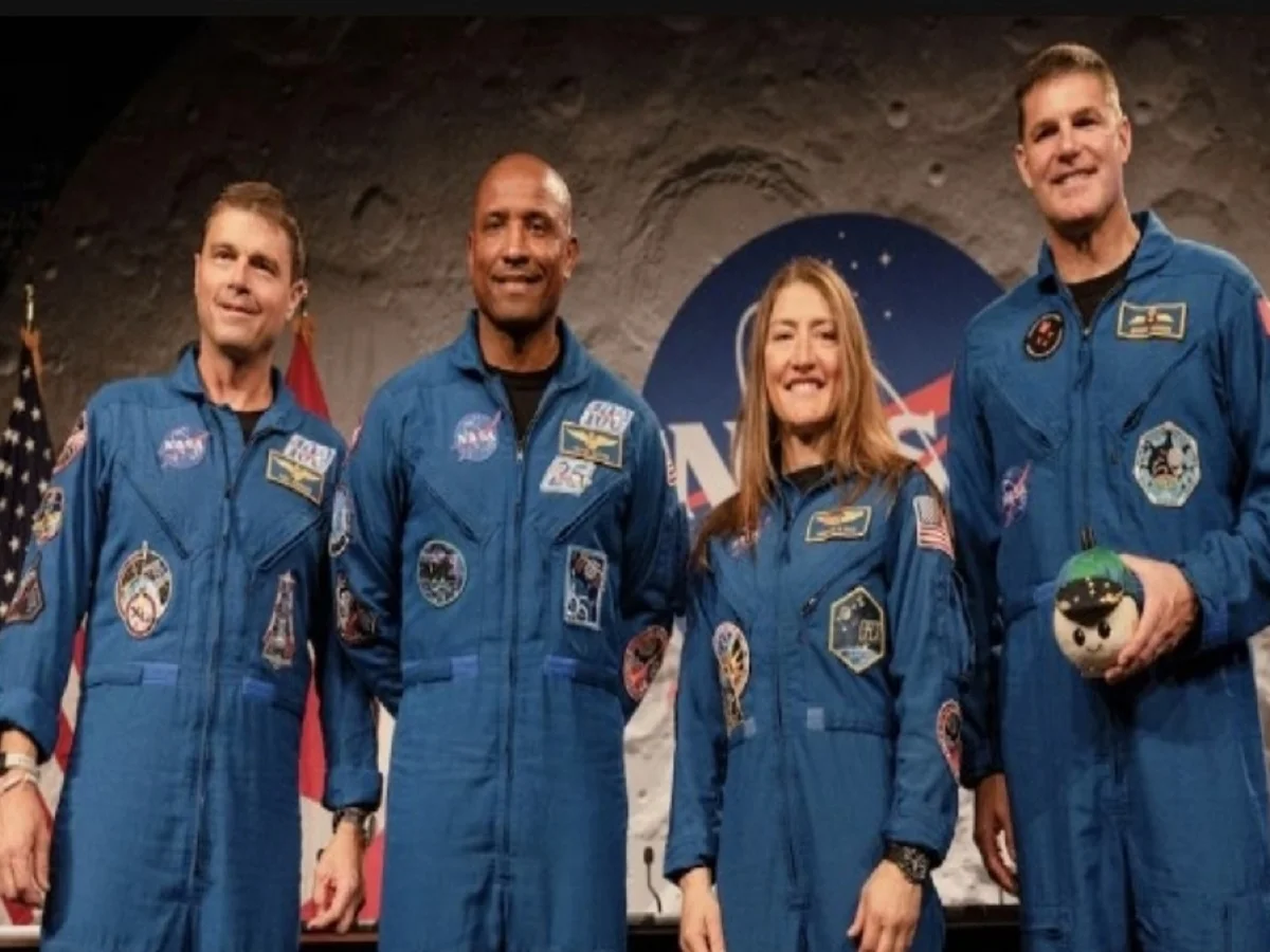 Artemis II Mission: चंद्रमा के ऐतिहासिक सफर के बाद अंतरिक्ष यात्रियों ने साझा किए अनुभव