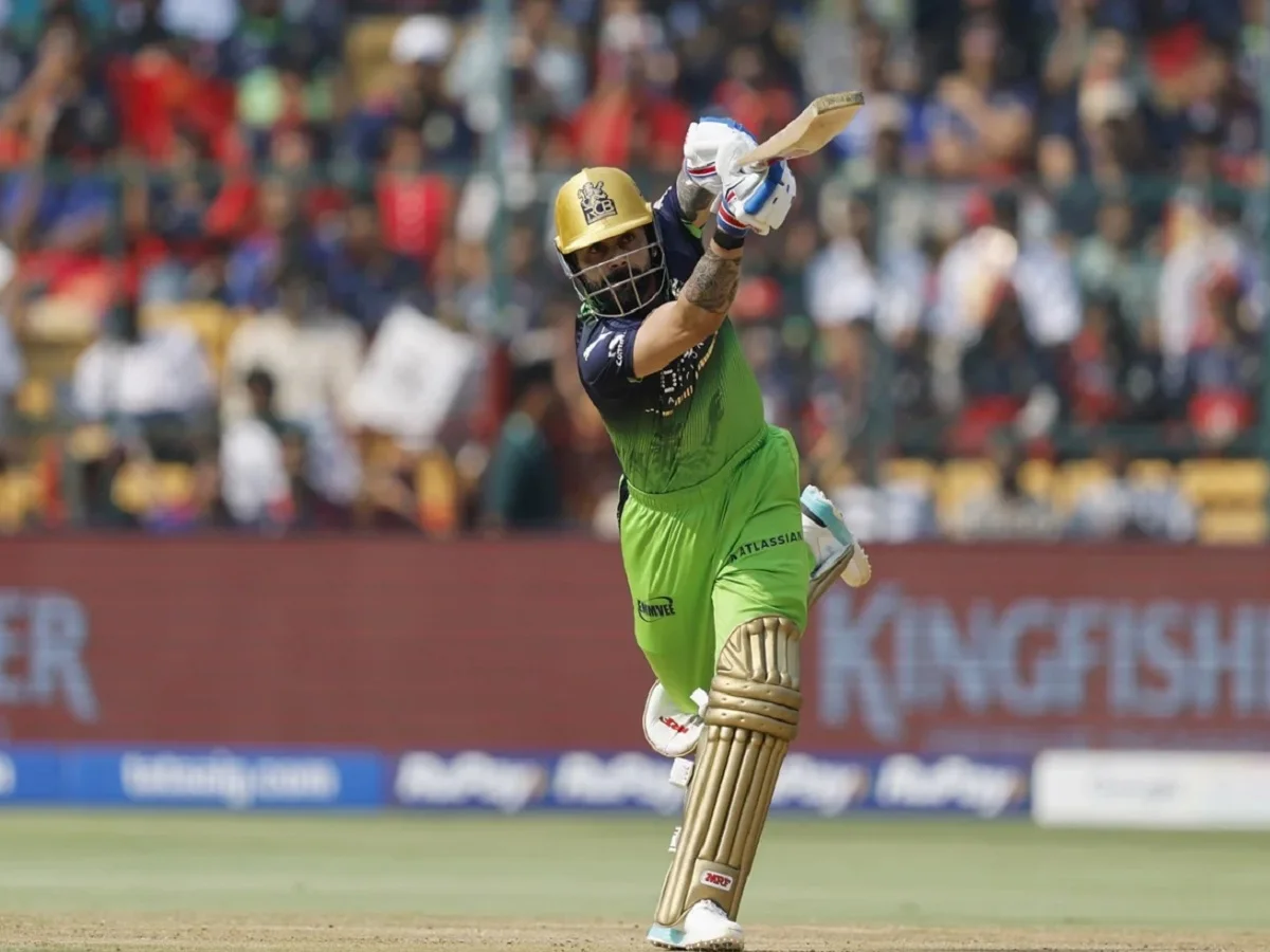 IPL 2026: आरसीबी के नाम दर्ज हुआ बड़ा रिकॉर्ड, टूर्नामेंट में पहली बार हुआ ऐसा