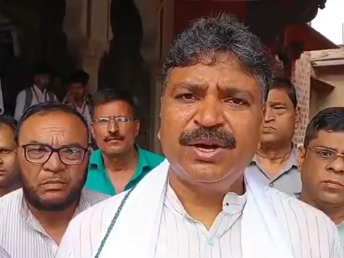 अलवर में लगातार एक्सीडेंट के हादसे बढ़ते जा रहे हैं, कानून-व्यवस्था के हाल बेहाल हैं: Jully