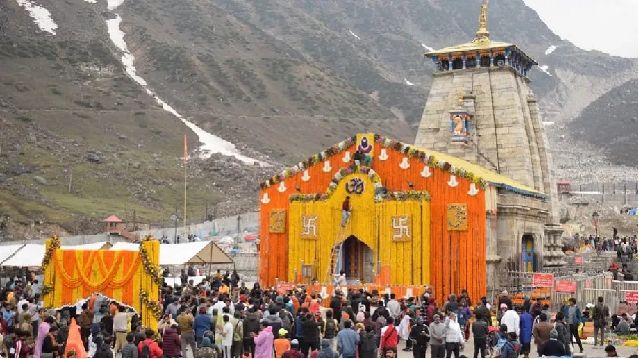 चारधाम यात्रा : 2 मई से से खुल जाएंगे कपाट, जान लें यात्रा से जुड़ी ये अहम जानकारी...