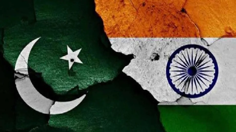 पहलगाम हमले के बाद तनाव चरम पर, दोनों देशों की सेना लगातार कर रही हैं युद्धाभ्यास, पीएम मोदी ने कही ये बात...