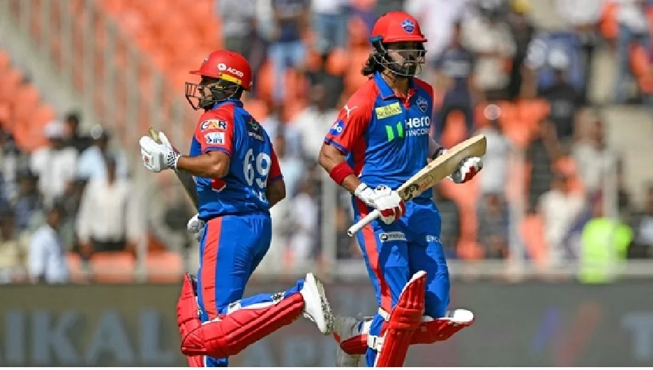 IPL 2025 : इस पूर्व तेज गेंदबाज ने DC को दी नसीहत, करुण नायर के साथ गलत करना बंद करें वरना...