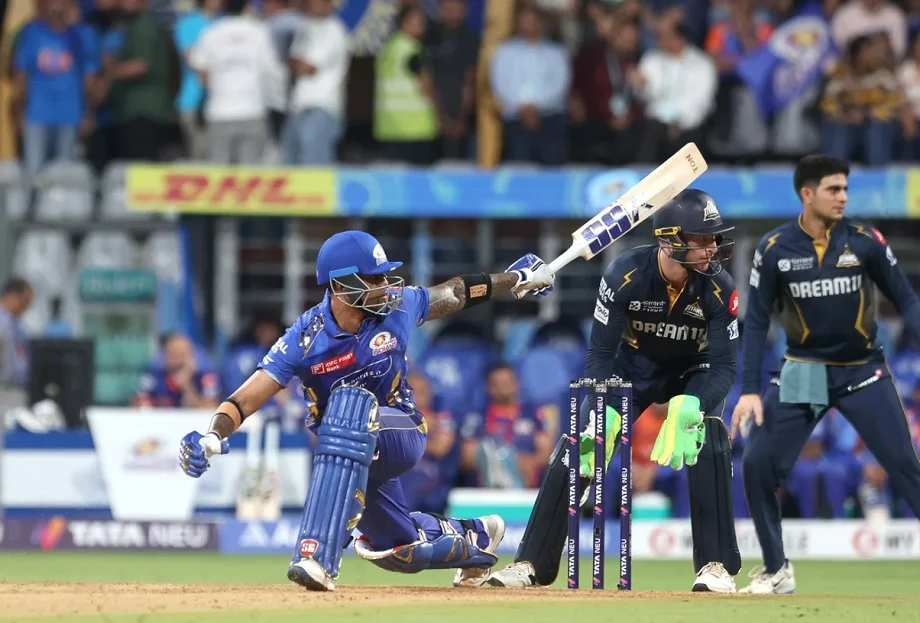IPL 2025: सूर्यकुमार यादव ने विराट कोहली से छीन ली है ऑरेंज कैप, बना चुके हैं इतने रन