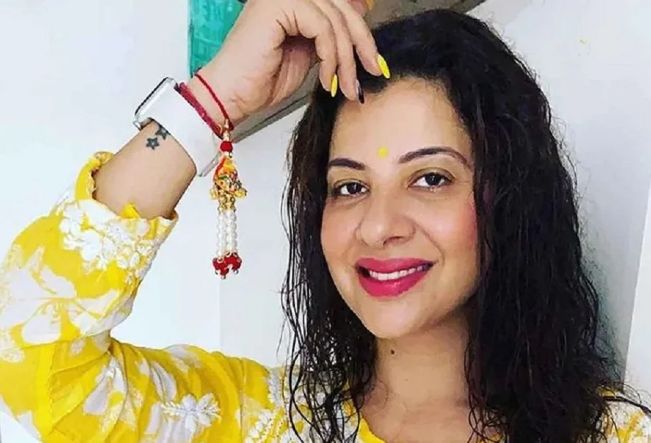15 दिनों तक मरे हुए बच्चे को कोख में लेकर घूमती रही ये अभिनेत्री