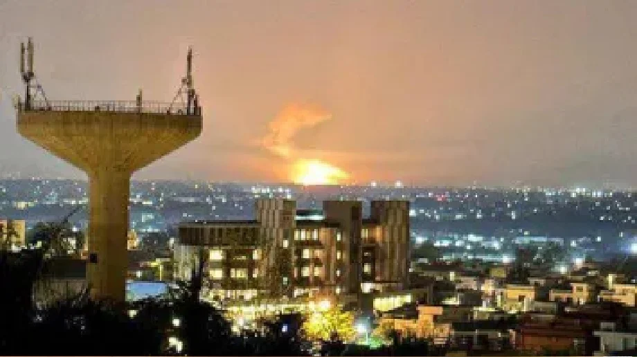ऑपरेशन सिंदूर के दौरान पाक के चकलाला एयरबेस और सरगोधा एयरफील्ड को बनाया निशाना, ये स्पष्ट संदेश भेजने का समय था...