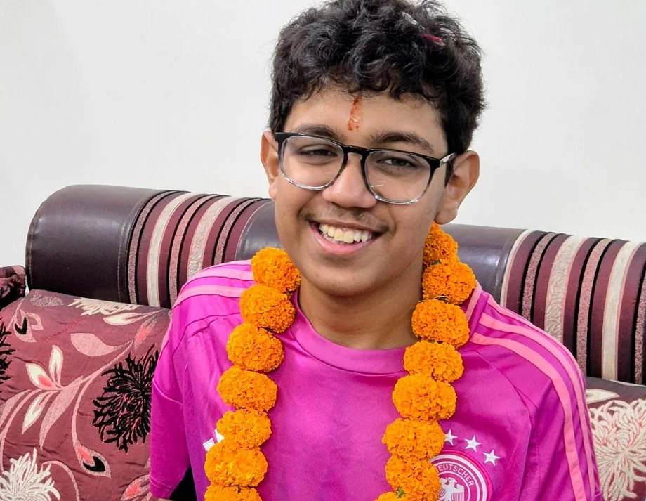 CBSE 12th Board Exam Result: नीरजा मोदी स्कूल के सर्वज्ञ ठोलिया ने प्राप्त किए 99.4 प्रतिशत अंक