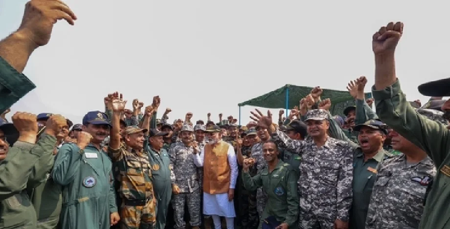 रक्षा मंत्रालय ने कहा- असममित युद्ध के बढ़ते स्वरूप के प्रति एक सुनियोजित सैन्य प्रतिक्रिया थी ऑपरेशन सिंदूर