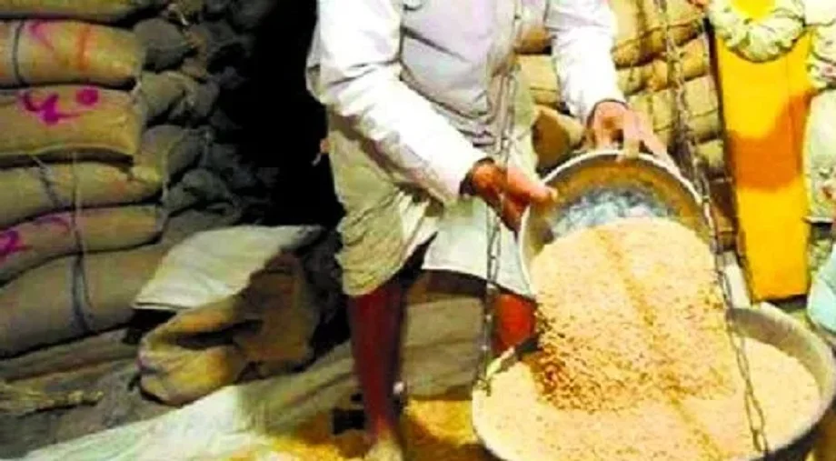 Government scheme: अगर नहीं किया ऐसा तो राष्ट्रीय खाद्य सुरक्षा योजना से हट जाएगा नाम, जान लें आप
