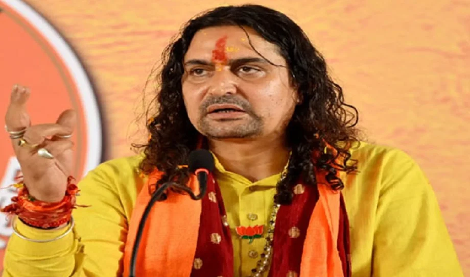 Rajasthan: तिरंगे से पसीना पोंछने के मामले में भाजपा विधायक बालमुकुंदाचार्य ने दी सफाई, कहा- जब वे तिरंगा यात्रा में चल रहे थे...