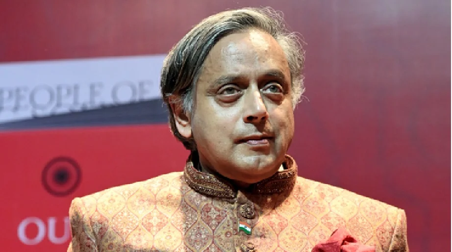 कांग्रेस ने आतंकवाद विरोधी प्रतिनिधिमंडल में शामिल थरूर और अन्य पार्टी के नेताओं से कहा - अंतरात्मा की आवाज सुनें... 
