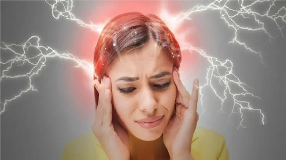 Health Tips : आयुर्वेद की शक्तिशाली पंचकर्म प्रक्रिया को अपनाकर दूर होगा तनाव, साथ में मिलेगा...