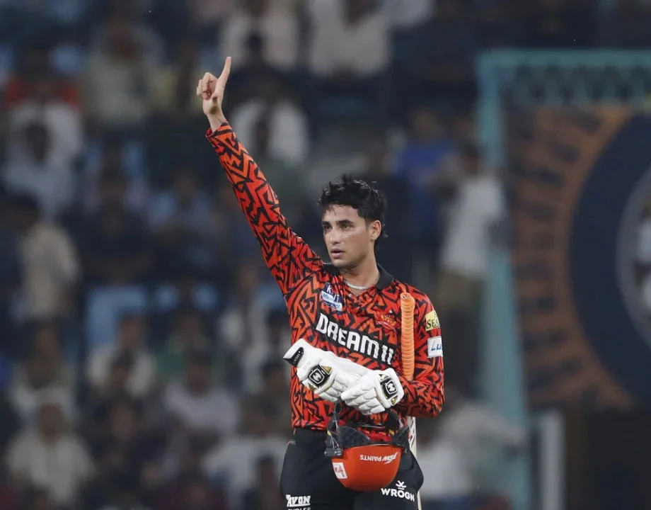 IPL 2025: अभिषेक शर्मा ने तूफानी पारी खेल हासिल कर ली हैं ये बड़ी उपलब्धियां