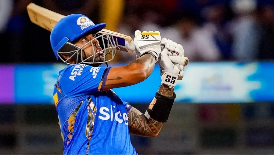 IPL 2025 : सूर्यकुमार यादव के लिए ये सीजन अब तक का बेस्ट, सचिन तेंदुलकर के 15 साल पुराना रिकॉर्ड को भी किया अपने नाम 