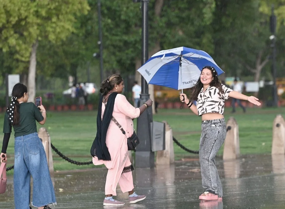Rajasthan Weather Update: नौतपा में प्रदेश में होगी झमाझम बारिश, 19 जिलों के लिए जारी हुआ है ऑरेज अलर्ट,  7 जून तक ऐसा रहेगा मौसम