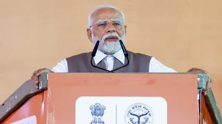 पीएम मोदी ने कानपुर में पाकिस्तान को दी चेतावनी, आतंकवाद के खिलाफ भारत के 3 सूत्रों की घोषणा...  