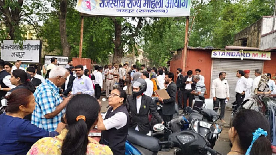 Rajasthan : राजधानी जयपुर की दुआ अदालत को बम से उड़ने की मिली धमकी, कामकाज हुआ ठप 