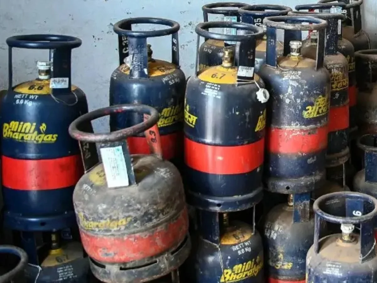  अब 5 किलो वाला LPG सिलेंडर भी हो गया है महंगा,  देने होंगे इतने रुपए अधिक