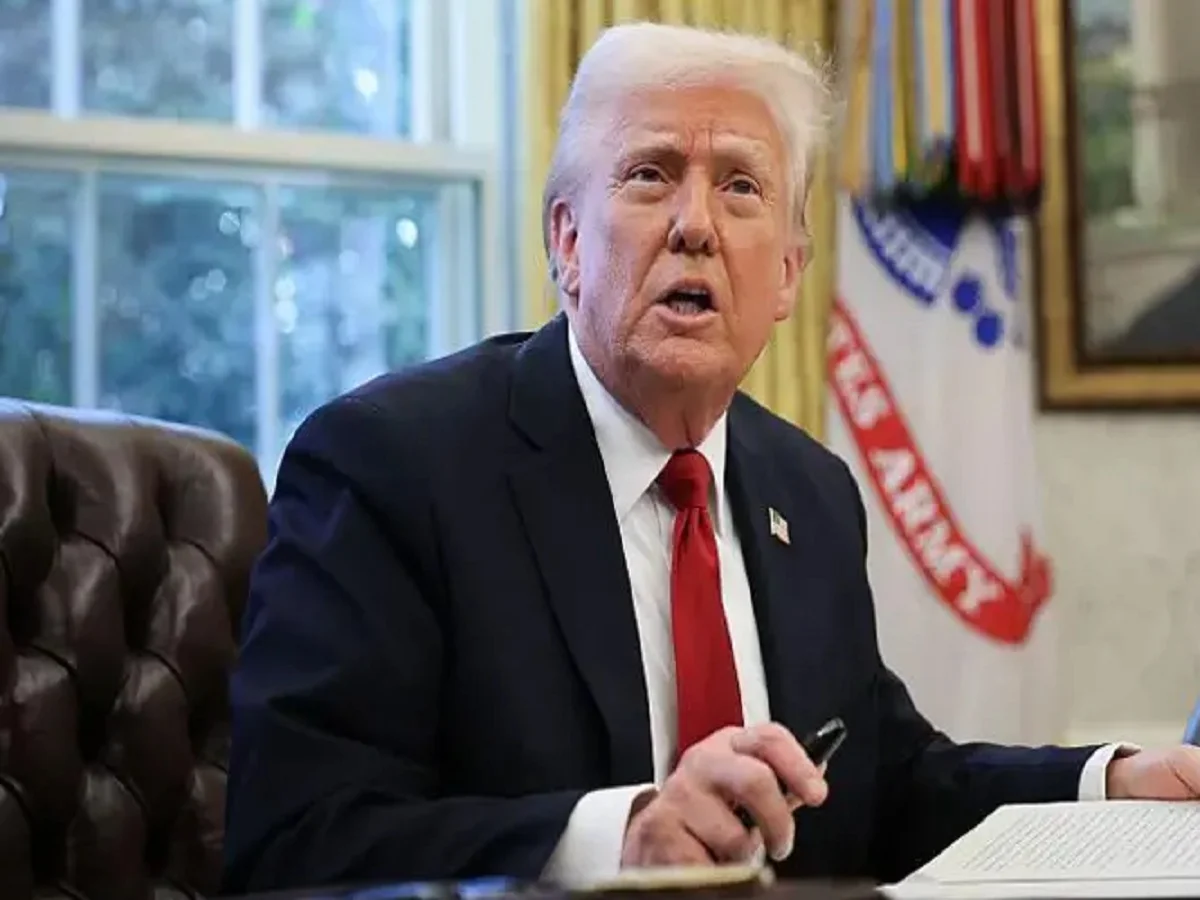 दो दिनों में केवल 3 जहाज ही सुरक्षित निकाल पाया अमेरिका,  Donald Trump ने बंद कर दिया है ऑपरेशन प्रोजेक्ट फ्रीडम