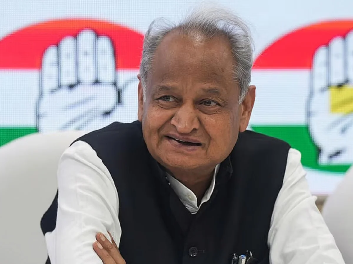 Jaipur: महेश जोशी की गिरफ्तारी पर गहलोत का बड़ा बयान, कहा- भाजपा सरकार कानूनी प्रक्रिया के उल्लंघन…
