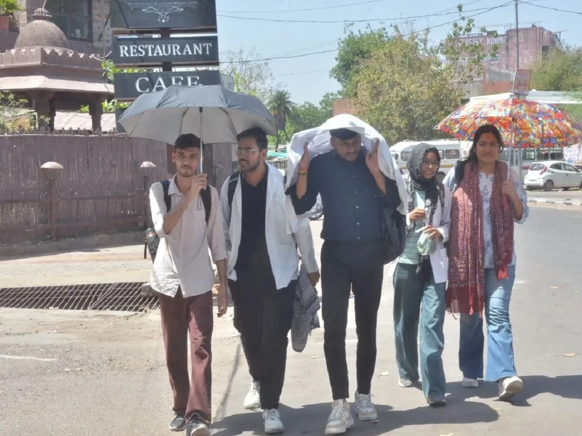 Rajasthan Weather Update:  बढ़ रहा है गर्मी का प्रभाव, अब 5 डिग्री तक बढ़ सकता है तापमान, जारी हुआ ये अलर्ट