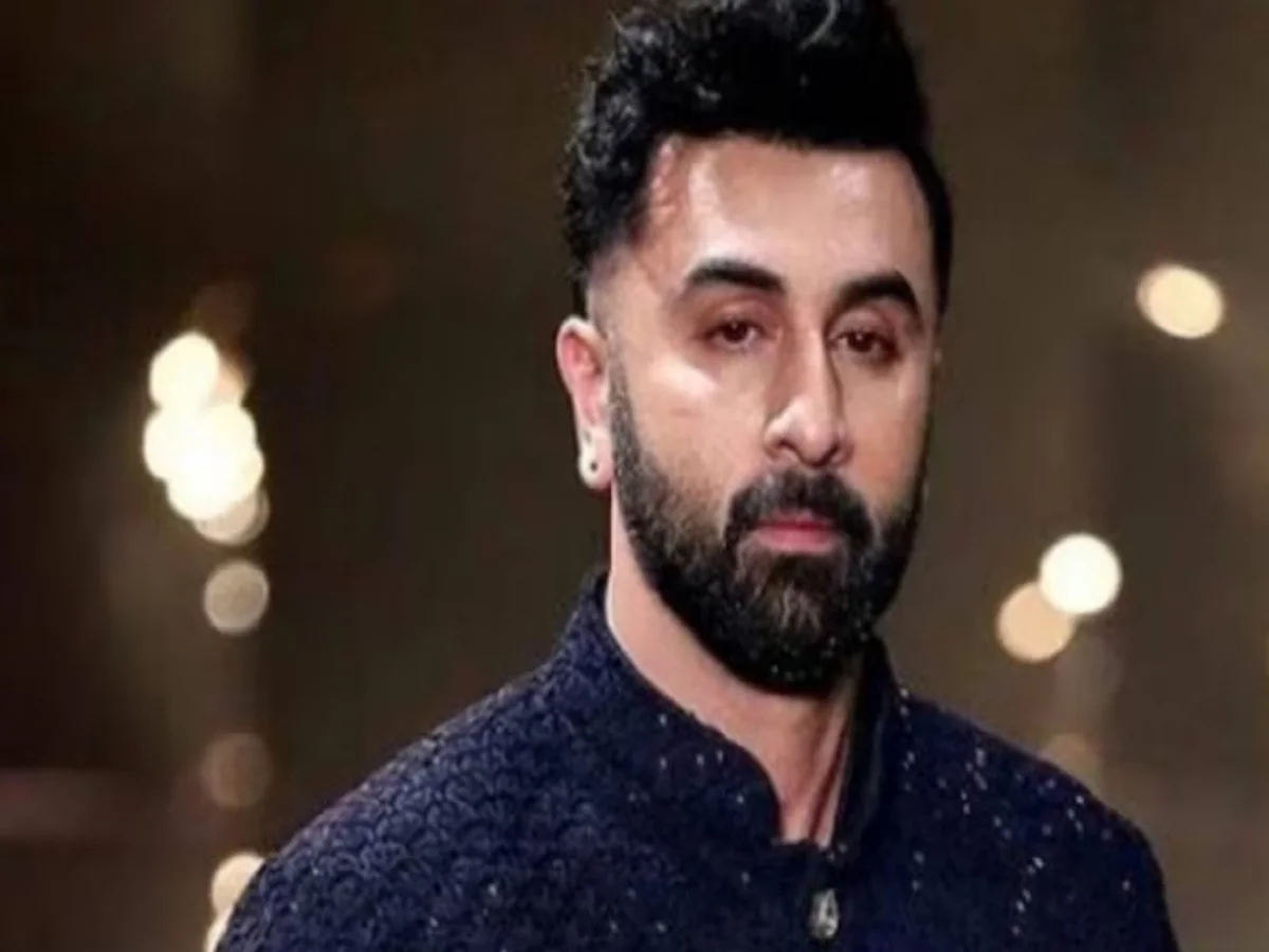 बॉलीवुड के स्टार अभिनेता Ranbir Kapoor ने अयोध्या में खरीदी जमीन, कीमत जानकर उड़ जाएंगे होश