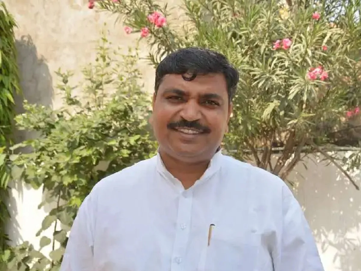 राहुल गांधी के बारे में मदन दिलावर के विवादित बयान को लेकर Jully ने बोल दी है बड़ी बात, कहा- जो व्यक्ति स्वयं…