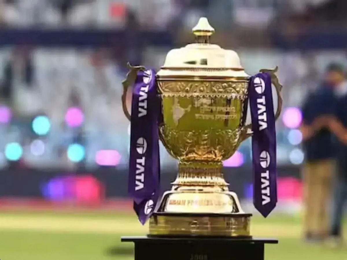 IPL 2026: एक प्लेऑफ स्थान के लिए है तीन टीमों के बीच मुकाबला, राजस्थान रॉयल्स की संभावना है ज्यादा