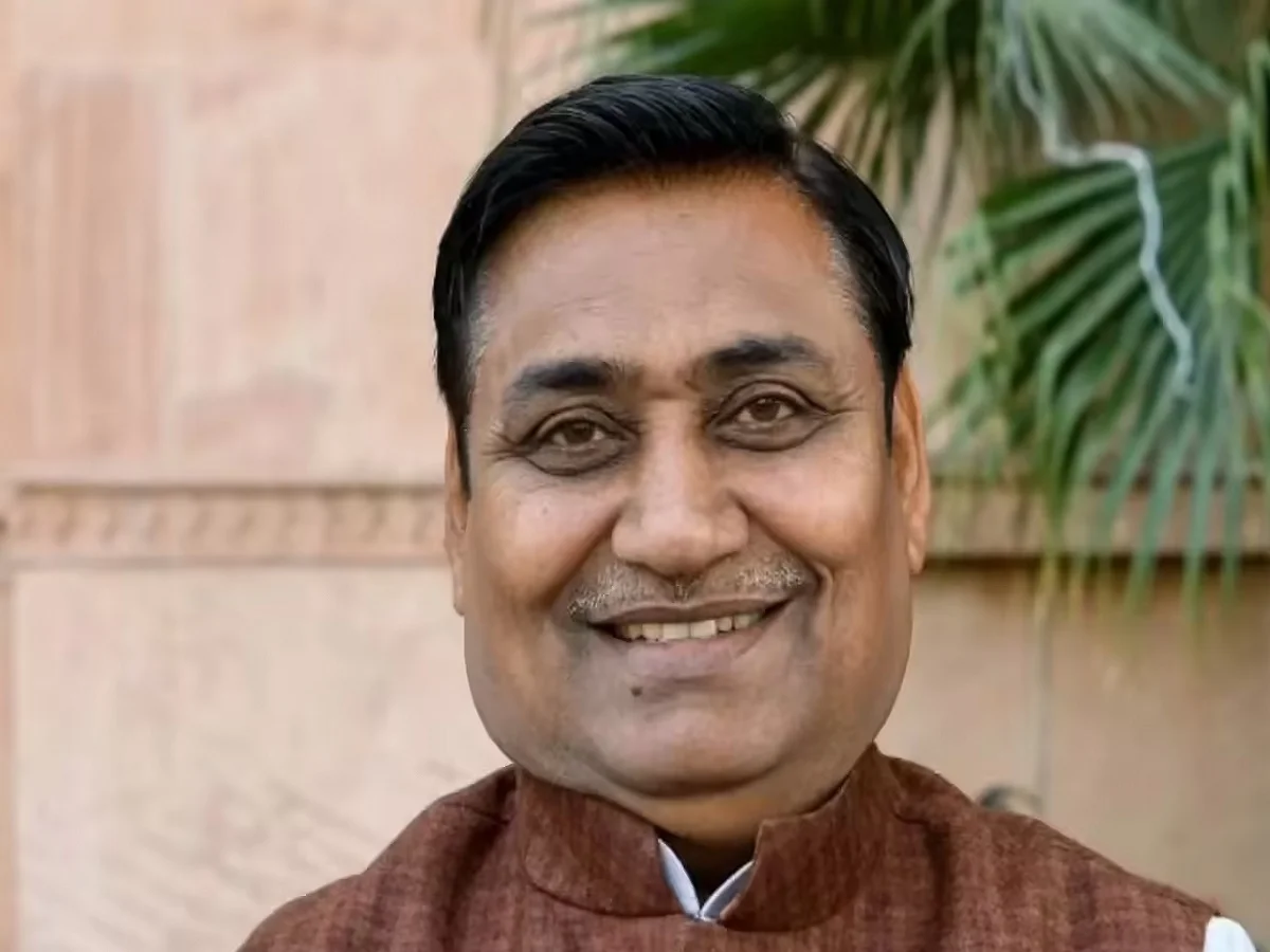 भाजपा सरकार राजस्व बढ़ाने के नाम पर जनता पर टैक्स का बोझ डाल रही है: Dotasra