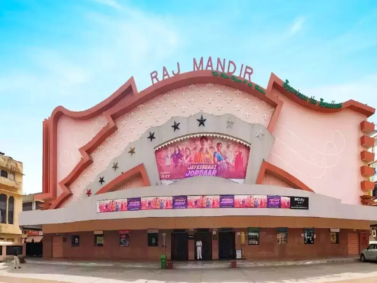Jaipur के राजमंदिर सिनेमा हॉल में फ्री में देखने को मिलेंगी पांच फिल्में, ये है कारण