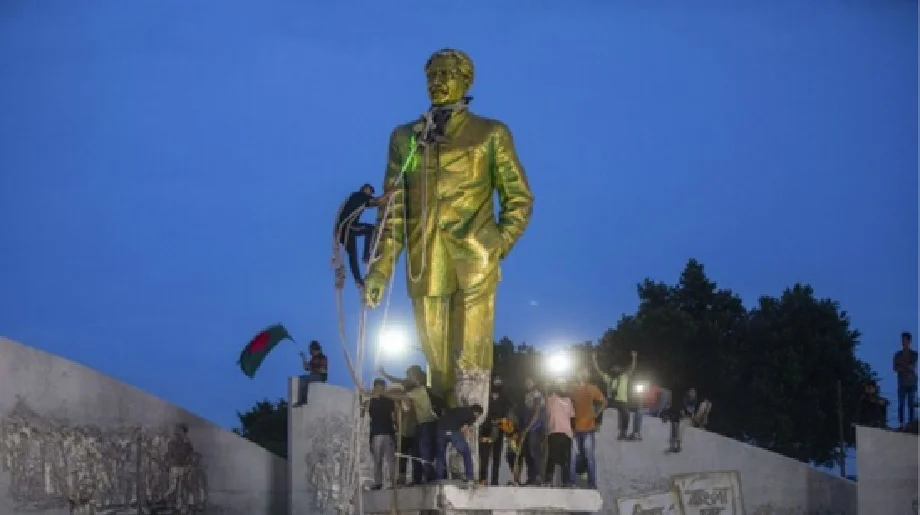 बांग्लादेश ने बदल दी करेंसी, अब नोटों में नहीं दिखेंगे शेख हसीना के पिता बल्कि नजर आएगी हिंदू और बौद्ध मंदिरों की झलक... 