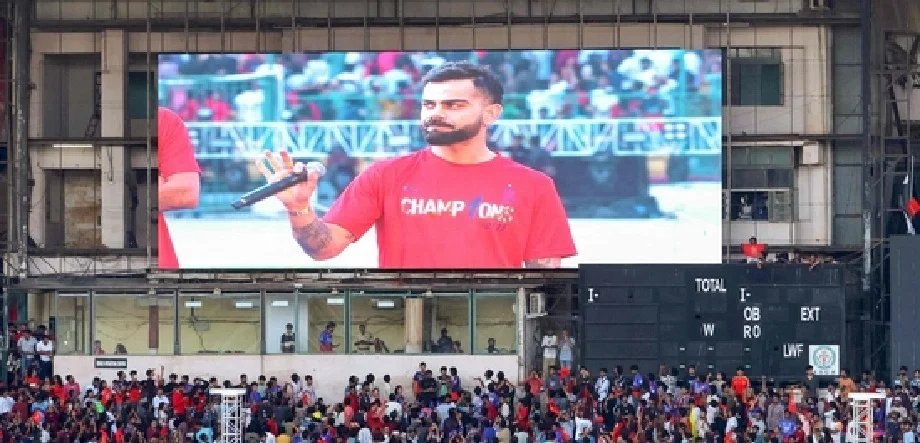 विराट कोहली का चिन्नास्वामी स्टेडियम के बाहर मची भगदड़ के बाद आया पहला रिएक्शन, कहा- पूरी तरह से टूट गया हूं...