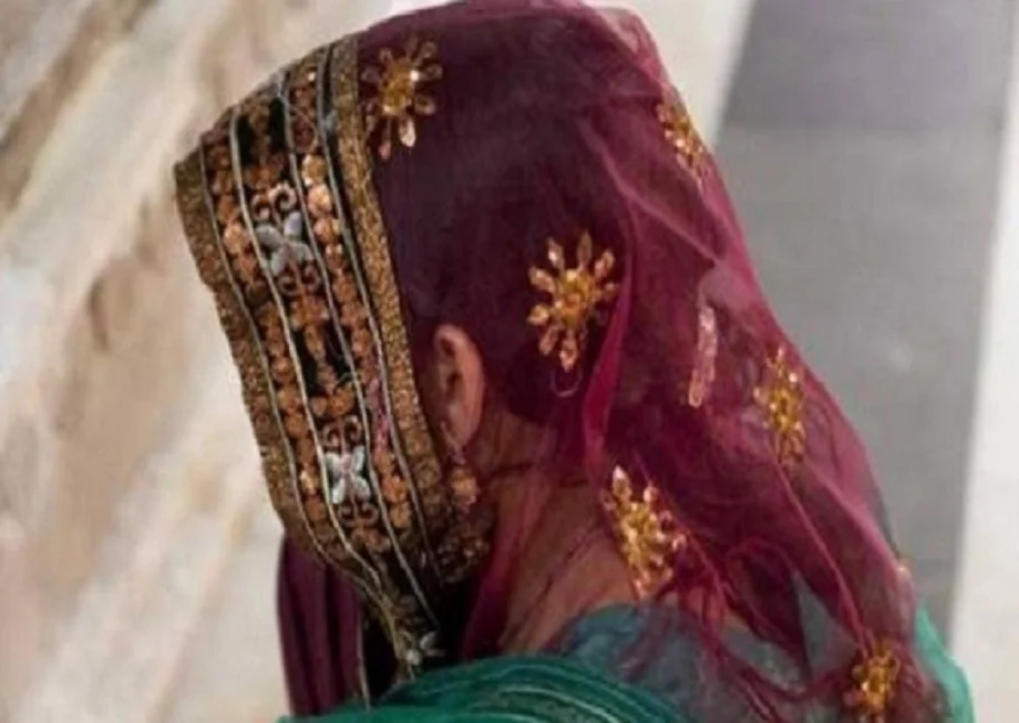 Haryana: महिला टीचर ने छात्र के साथ बनाए कई बार संबंध, फिर पकड़ी जाने के डर से...