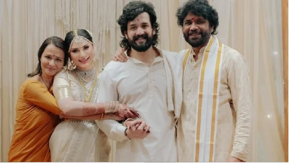 नागार्जुन ने बेटे अखिल अक्किनेनी और ज़ैनब रावदजी की शादी की पहली तस्वीरें कीं साझा, कैप्शन में लिखी ये बात... 