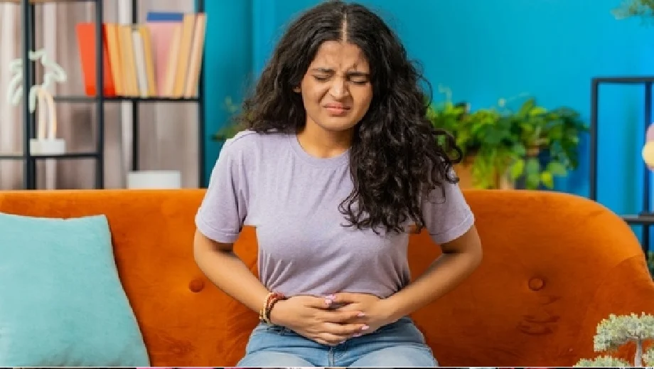 पीरियड्स के दौरान होने वाली परेशानियों से ऐसे मिलेगी राहत, अपनाएं ये उपाए... 
